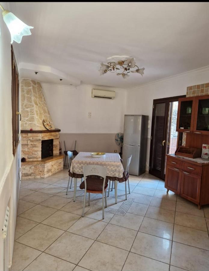 ナポリLa Casa Di Mammaアパートメント エクステリア 写真